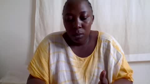 Snapshot of alesha_ chatting on 15, 7, 2026 Noreen Kennth and Emilly online show from 15, 7, 2026
