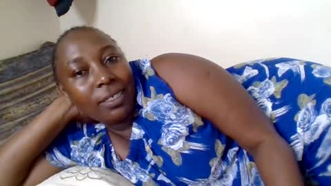 Snapshot of alesha_ chatting on 22, 7, 2026 Noreen Kennth and Emilly online show from 22, 7, 2026