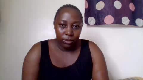 Snapshot of alesha_ chatting on 27, 7, 2026 Noreen Kennth and Emilly online show from 27, 7, 2026