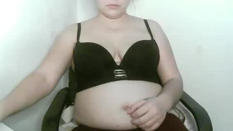 Snapshot of alesialux chatting on 1, 2, 2026 Alesia online show from 1, 2, 2026