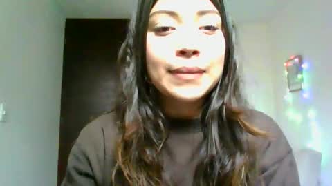 QUEEN OFF MILk  IM BACK  15 NOV online show from 16, 2, 2026
