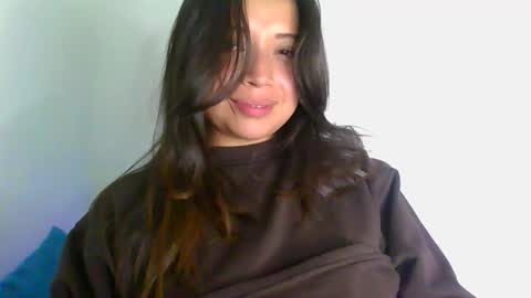 QUEEN OFF MILk  IM BACK  15 NOV online show from 3, 3, 2026