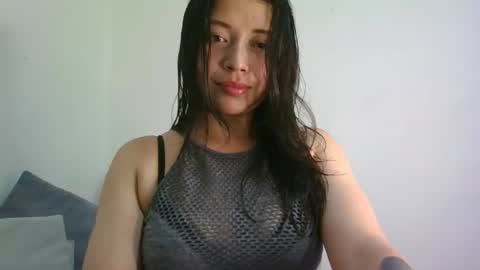 QUEEN OFF MILk  IM BACK  15 NOV online show from 5, 5, 2026