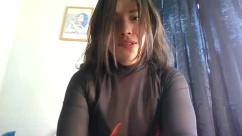 QUEEN OFF MILk  IM BACK  15 NOV online show from 25, 6, 2026