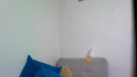 QUEEN OFF MILk  IM BACK  15 NOV online show from 26, 6, 2026