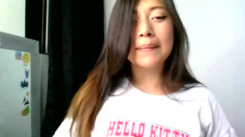 QUEEN OFF MILk  IM BACK  15 NOV online show from 20, 7, 2026