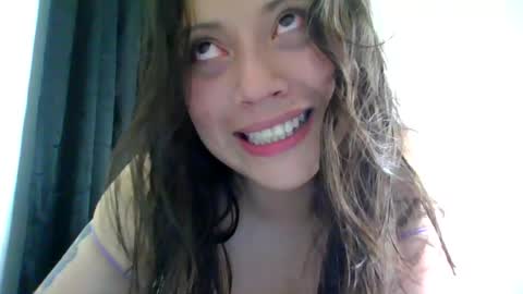 QUEEN OFF MILk  IM BACK  15 NOV online show from 28, 7, 2026