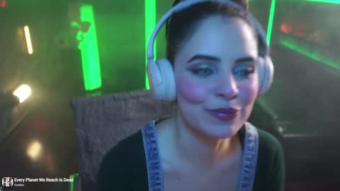 Snapshot of alessa_goreng chatting on 26, 1, 2025 Alessa Goreng online show from 26, 1, 2025