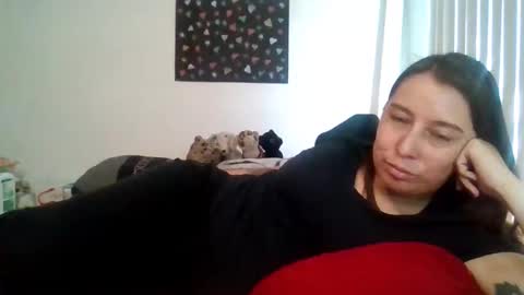 Alessandra Conrado online show from 2, 12, 2025