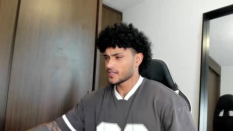 Alessandro Vanni online show from 8, 1, 2025