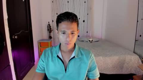 Snapshot of alessandro_wizard chatting on 1, 2, 2025 Alessandro online show from 1, 2, 2025