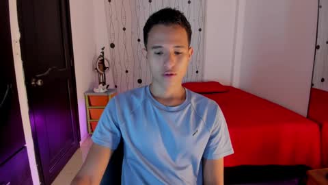 Snapshot of alessandro_wizard chatting on 25, 2, 2025 Alessandro online show from 25, 2, 2025