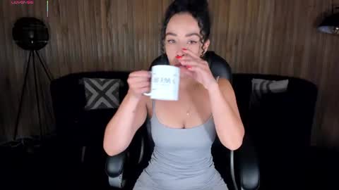 ALESSA ROMERO  online show from 22, 7, 2026
