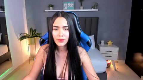 A L E S S I A online show from 10, 2, 2025