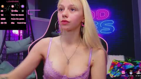 alessiacroft online show from 15, 11, 2025