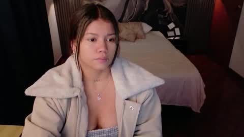 Snapshot of alessiamonroe_ chatting on 24, 2, 2026 alessiamonroe_ online show from 24, 2, 2026