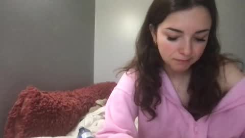 Alessia Snow online show from 16, 11, 2025