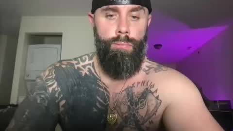 Snapshot of alesterwhite chatting on 11, 10, 2025 alesterwhite online show from 11, 10, 2025