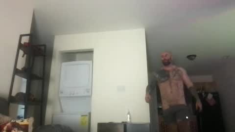 Snapshot of alesterwhite chatting on 16, 11, 2025 alesterwhite online show from 16, 11, 2025