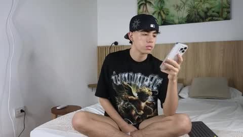 alex online show from 24, 10, 2025