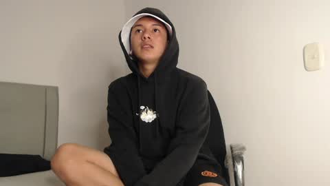 Snapshot of alex__lover chatting on 29, 5, 2026 Owen online show from 29, 5, 2026