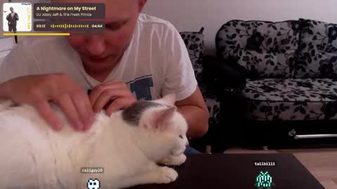 Snapshot of alex_amazing chatting on 4, 10, 2025 Alex Amazing online show from 4, 10, 2025