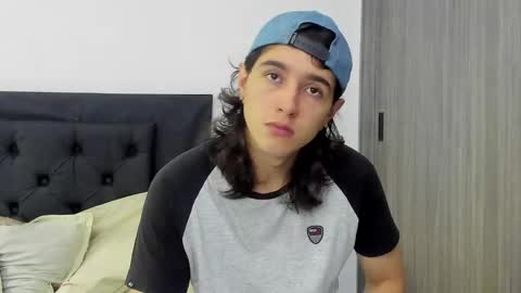 alex_connorr online show from 13, 1, 2025