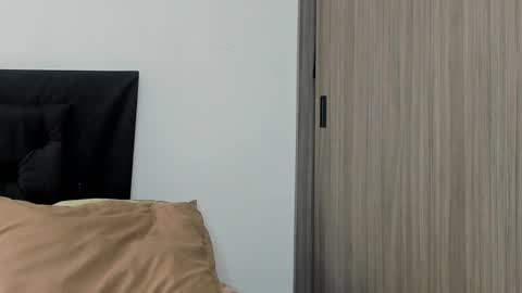 alex_connorr online show from 28, 1, 2025