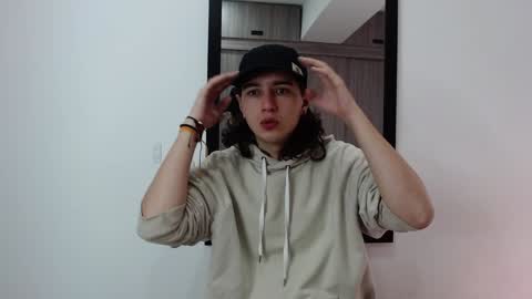 alex_connorr online show from 8, 2, 2025