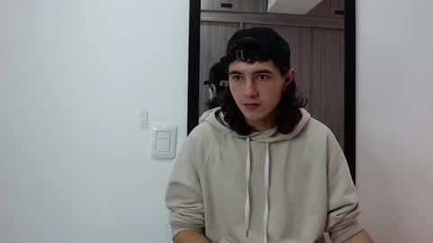 alex_connorr online show from 10, 2, 2025