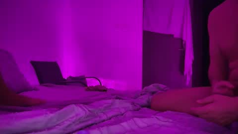 Snapshot of alex_gulgina chatting on 4, 11, 2025 alex_gulgina online show from 4, 11, 2025