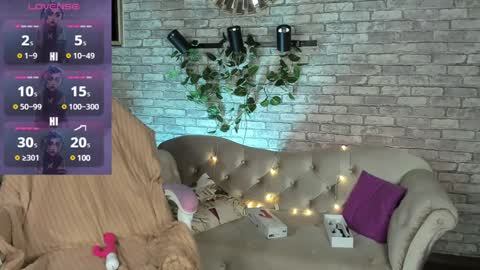 alex_howell online show from 13, 1, 2025