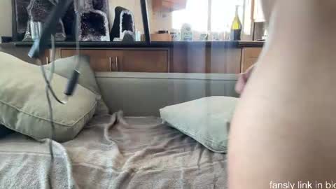 Alex Stone online show from 22, 7, 2026