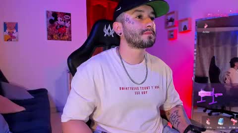 Alex online show from 4, 11, 2025