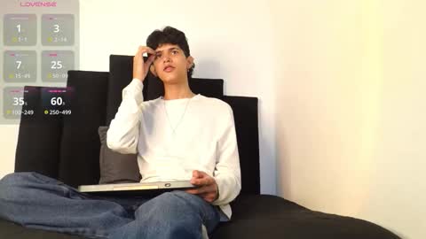 alex_mark_ online show from 15, 12, 2025