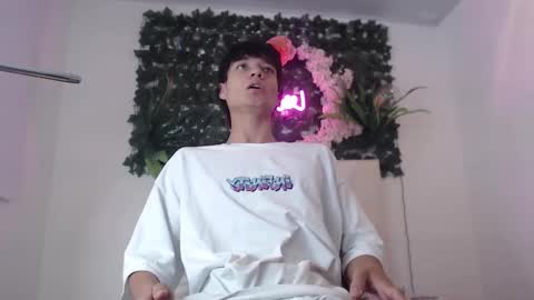 alex_russo__ online show from 24, 10, 2025