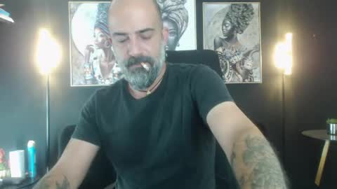 Alex Saints online show from 7, 5, 2026