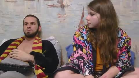 Alex and Sarah online show from 1, 5, 2026