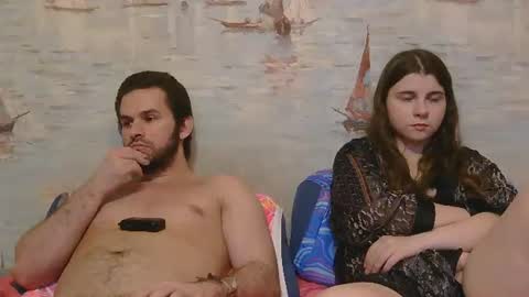 Alex and Sarah online show from 25, 6, 2026