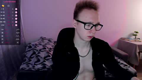 Snapshot of alex_silent chatting on 30, 1, 2025 alex_silent online show from 30, 1, 2025