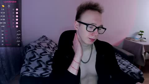 Snapshot of alex_silent chatting on 3, 2, 2025 alex_silent online show from 3, 2, 2025