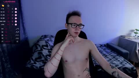 Snapshot of alex_silent chatting on 11, 2, 2025 alex_silent online show from 11, 2, 2025