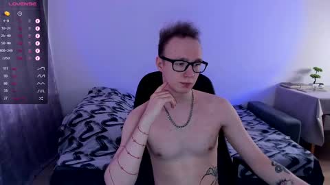 Snapshot of alex_silent chatting on 13, 2, 2025 alex_silent online show from 13, 2, 2025