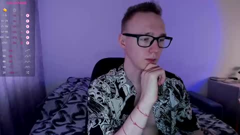 Snapshot of alex_silent chatting on 9, 3, 2025 alex_silent online show from 9, 3, 2025