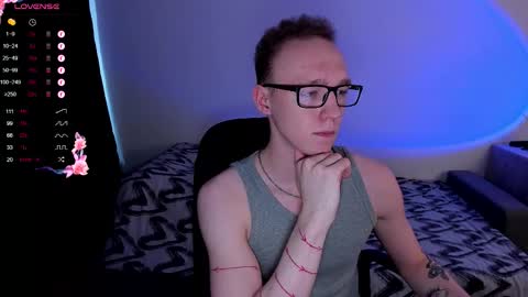 Snapshot of alex_silent chatting on 18, 9, 2025 alex_silent online show from 18, 9, 2025