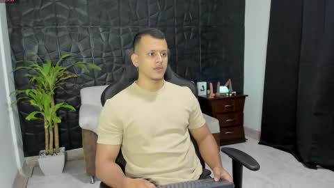 Alex Towers online show from 4, 5, 2026