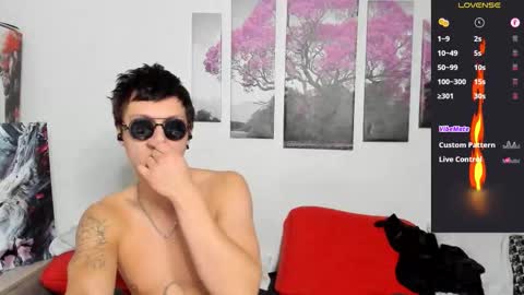 Alex WandHot online show from 15, 10, 2025