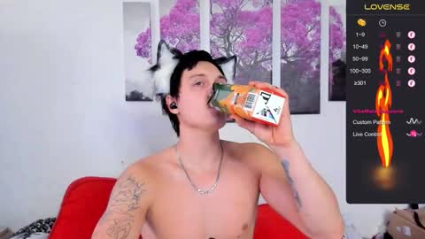 Alex WandHot online show from 1, 11, 2025