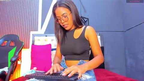 alexa andherson online show from 8, 1, 2025