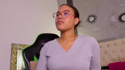 alexa andherson online show from 17, 9, 2025